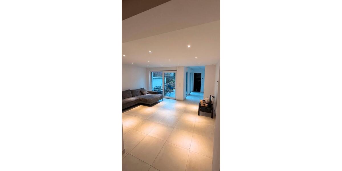 Reihenhaus Krefeld Gellep-Stratum - 4 Zimmer, 110 m&sup2;, 1.550&euro; | Angebot:25767927