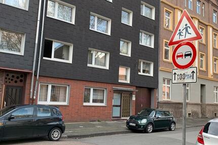 Haus Duisburg Duisburg-Mitte - 32 Zimmer, 640 m&sup2;, 790.000&euro; | Angebot:26071811