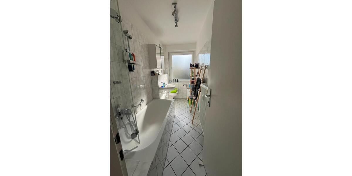 Hochparterre Essen Stadtbezirk II - 2 Zimmer, 55 m&sup2;, 600&euro; | Angebot:26669641