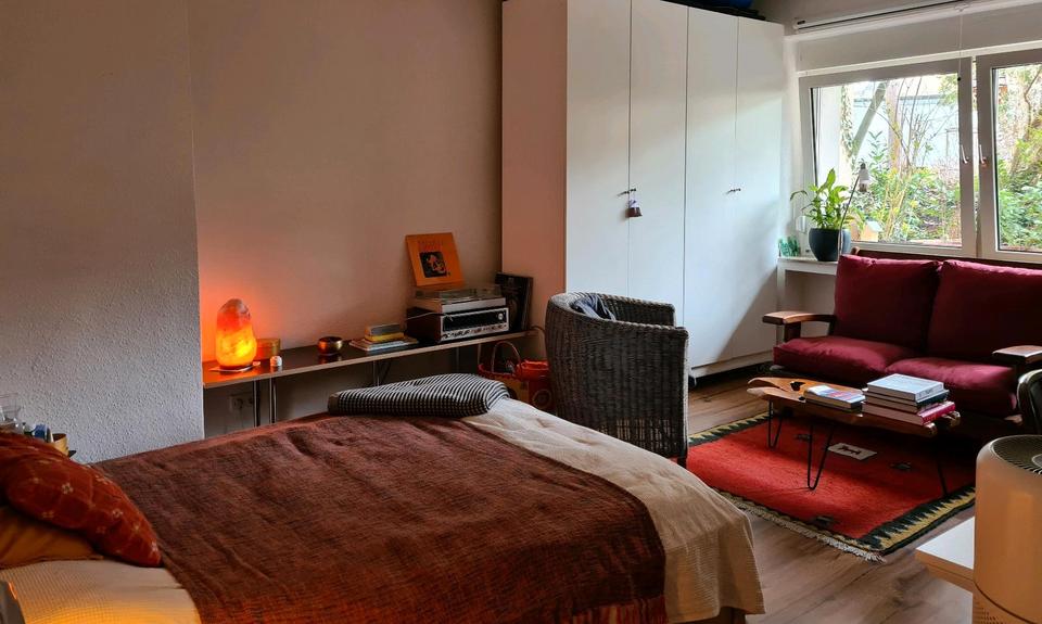 Etagenwohnung Düsseldorf Derendorf - 1 Zimmer, 43 m&sup2;, 640&euro; | Angebot:25809224