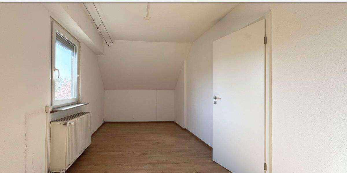 Einfamilienhaus Kempen / Tönisberg Tönisberg - 6 Zimmer, 161 m&sup2;, 269.000&euro; | Angebot:25879271