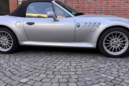 BMW Z3 63.000 km 13.900 &euro; Düsseldorf 40217