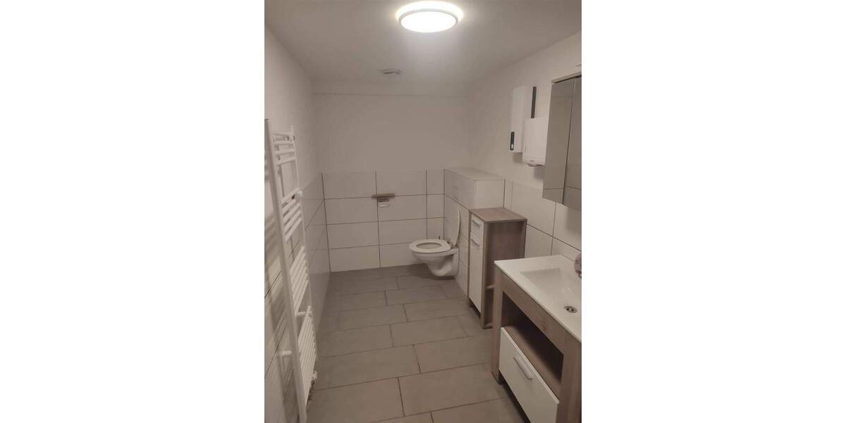 Etagenwohnung Oberhausen Stadtmitte - 1 Zimmer, 55 m&sup2;, 335&euro; | Angebot:25700552