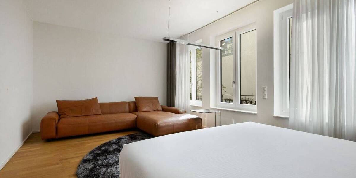 Reihenmittelhaus Düsseldorf Pempelfort - 4 Zimmer, 225 m&sup2;, 1.800.000&euro; | Angebot:25997196