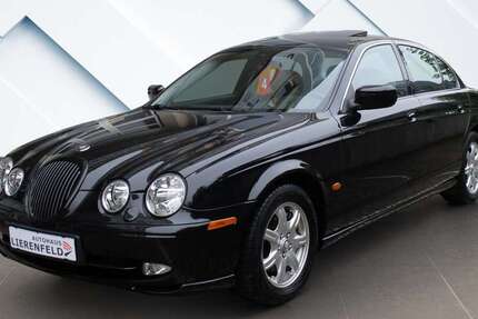 Jaguar S-Type 85.487 km 9.990 &euro; Düsseldorf 40231