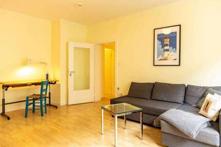 Zimmer Düsseldorf Friedrichstadt - 1 Zimmer, 1.350&euro; | Angebot:25529020