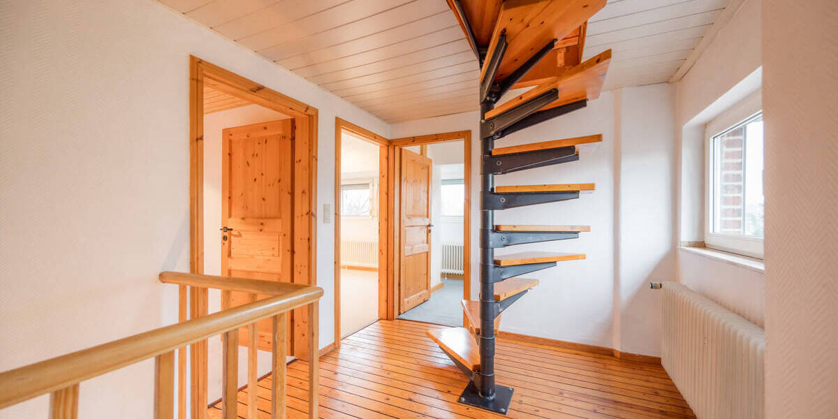 Einfamilienhaus Krefeld / Fischeln Fischeln - 7 Zimmer, 190 m&sup2;, 650.000&euro; | Angebot:25738813