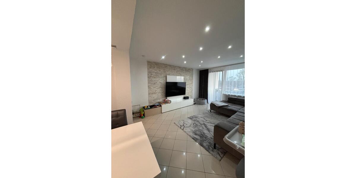Dachgeschoßwohnung Essen Stadtbezirk VI - 3 Zimmer, 70 m&sup2;, 115.000&euro; | Angebot:27196434