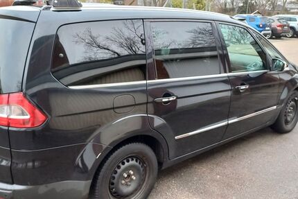 Ford Galaxy 289.000 km 4.300 &euro; Neuss 41464