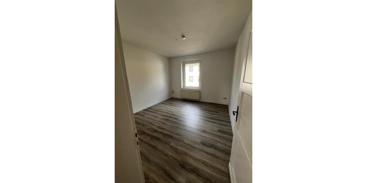 Etagenwohnung Krefeld Fischeln - 1 Zimmer, 35 m&sup2;, 460&euro; | Angebot:25935464