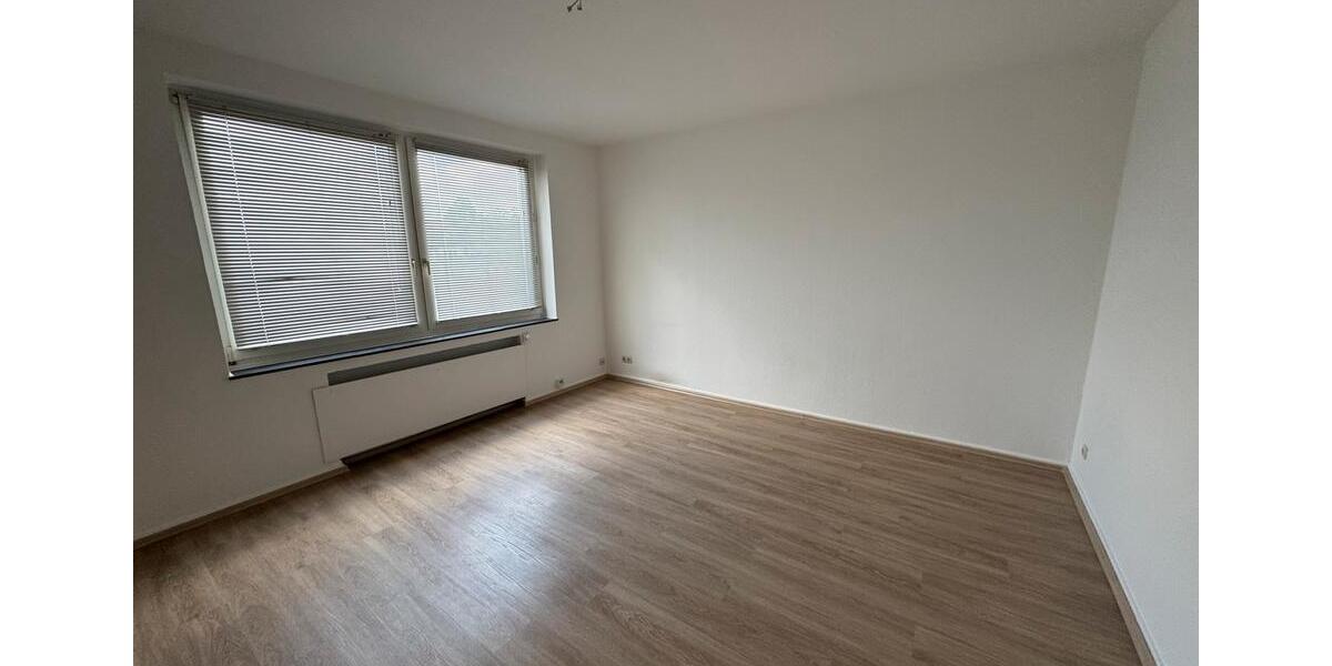 Etagenwohnung Essen Südviertel - 1 Zimmer, 25 m&sup2;, 320&euro; | Angebot:25965158