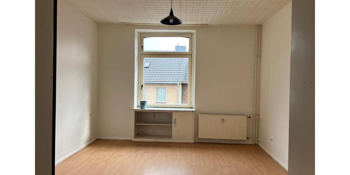 Etagenwohnung Duisburg Beeck - 2 Zimmer, 75 m&sup2;, 560&euro; | Angebot:25972346