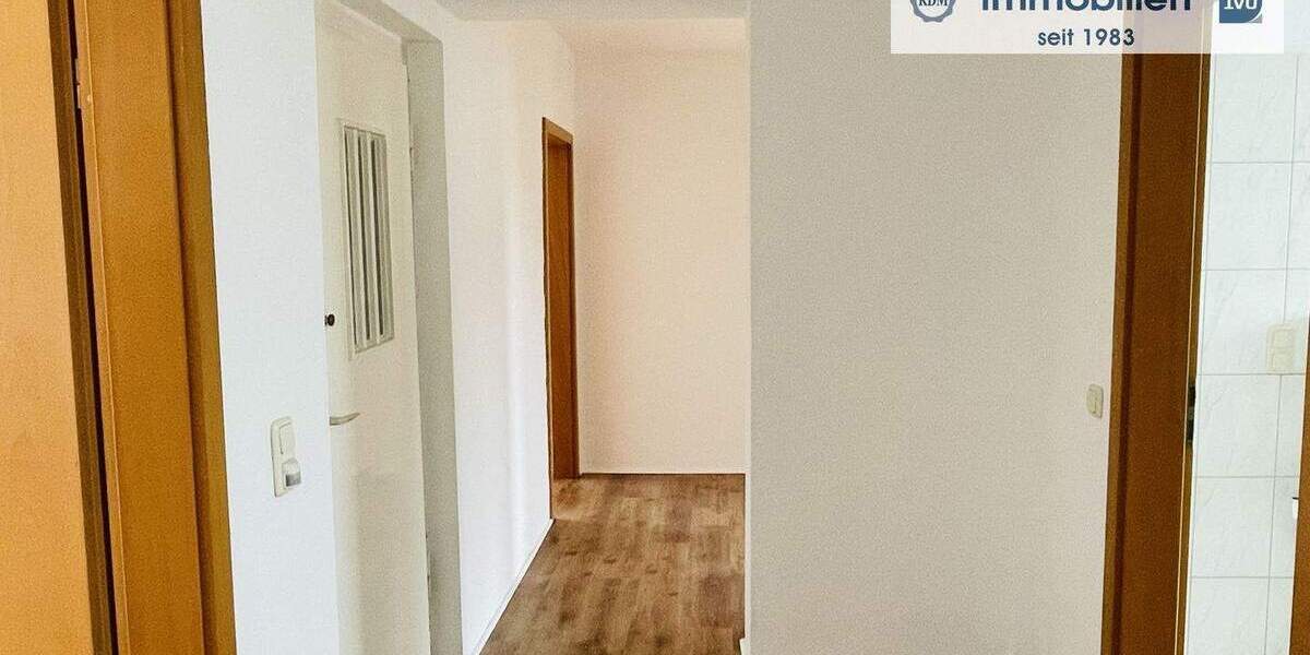 Etagenwohnung Essen Altenessen-Süd - 3 Zimmer, 91 m&sup2;, 685&euro; | Angebot:25703157