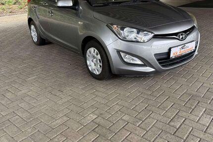 Hyundai i20 151.000 km 3.990 &euro; Krefeld 47805
