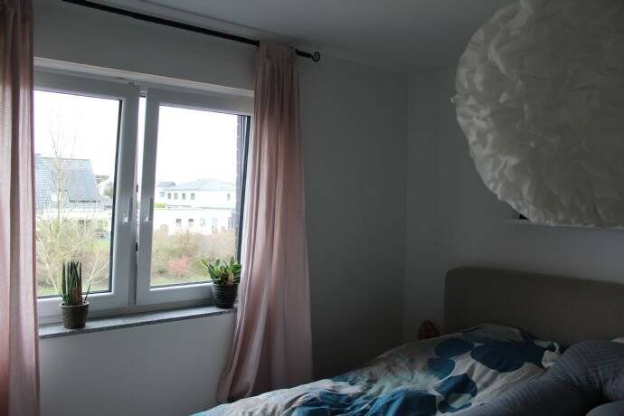Etagenwohnung Neukirchen-Vluyn Neukirchen - 3 Zimmer, 101 m&sup2;, 1.200&euro; | Angebot:26703076