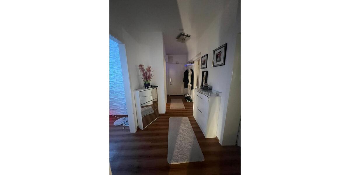 Etagenwohnung Essen Stadtbezirk VI - 3 Zimmer, 68 m&sup2;, 579&euro; | Angebot:25963722